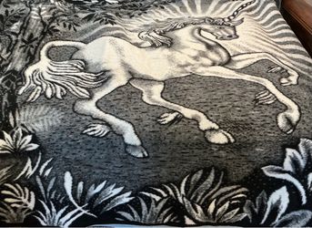 Large unicorn bedspread blanket
