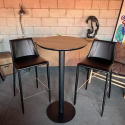 3 Piece High Top Bar Pub Set ( Can Deliver For $10 )