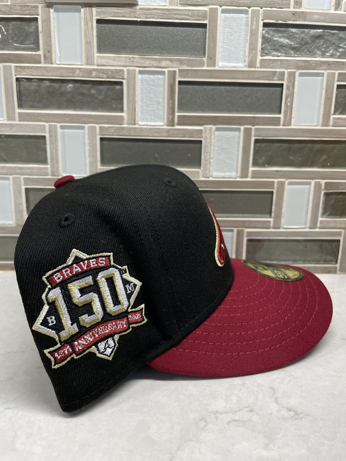 Lids Exclusive New Era Atlanta Braves MLB Casino Roulette 59FIFTY Size 7  3/8 for Sale in Friendswood, TX - OfferUp