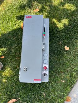 heavy-duty NEMA Size 0 combination magnetic starter from the industrial 300-Line series