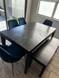 Dining table set 60x36 $200 OBO