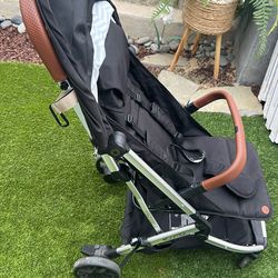Bombi Stroller (Black)