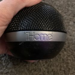 iHome Bluetooth Speaker 