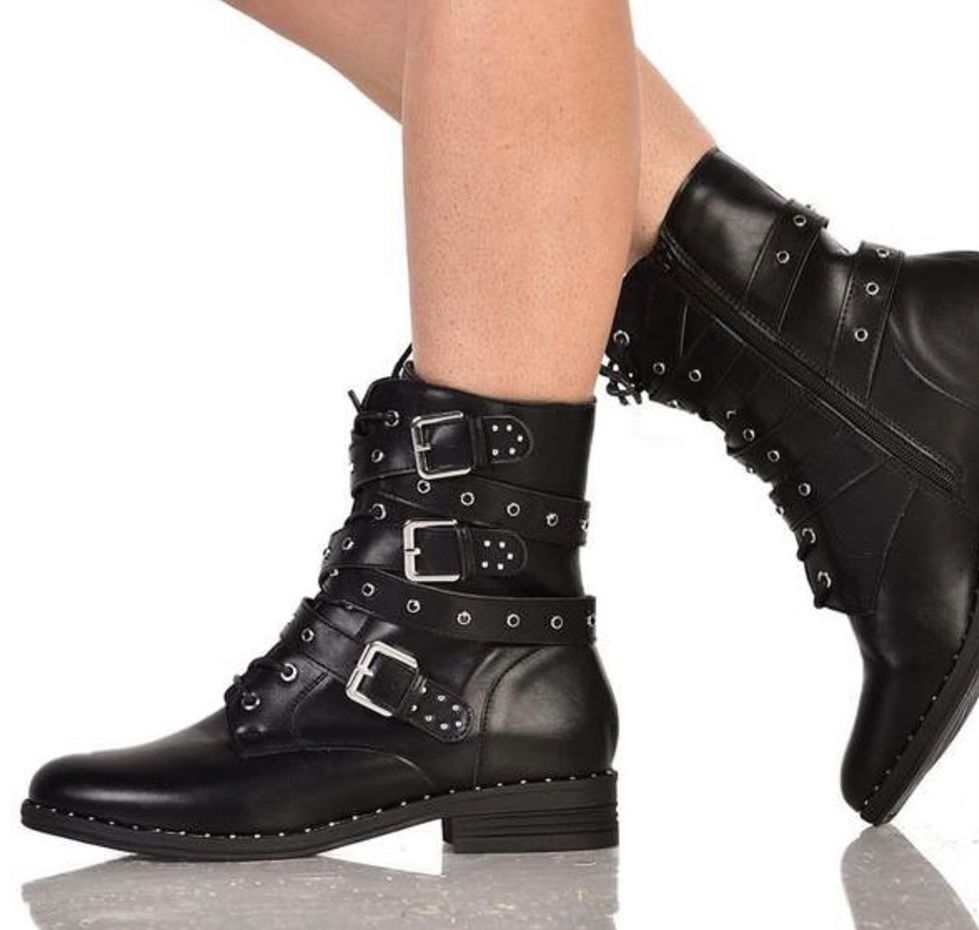 ~New~ Wild Diva Lounge Misty-13 Power Play Strappy Combat Ankle Boots Black Size(5.5)
