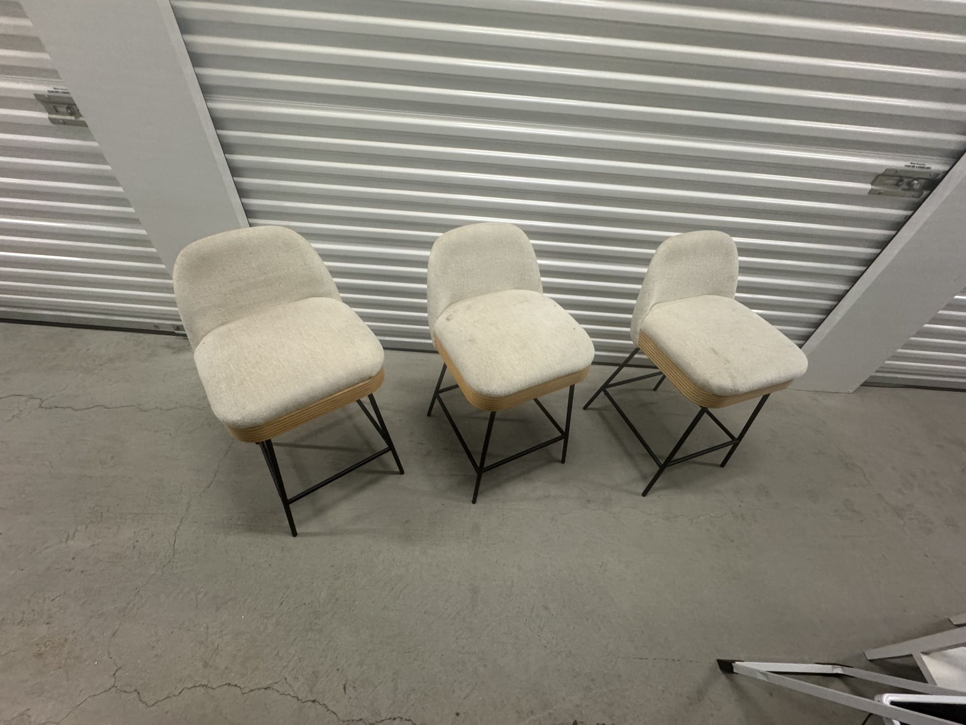 White Bar Stools -3