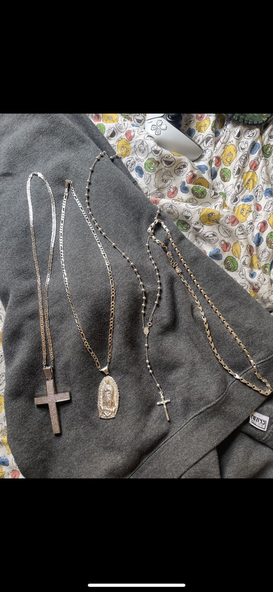 92.5 Silver Selling All As A Whole 26” Inch Chains, The Cross Has 3cttw Of Natural Diamonds, Dragon Chain Is 999  Silver 