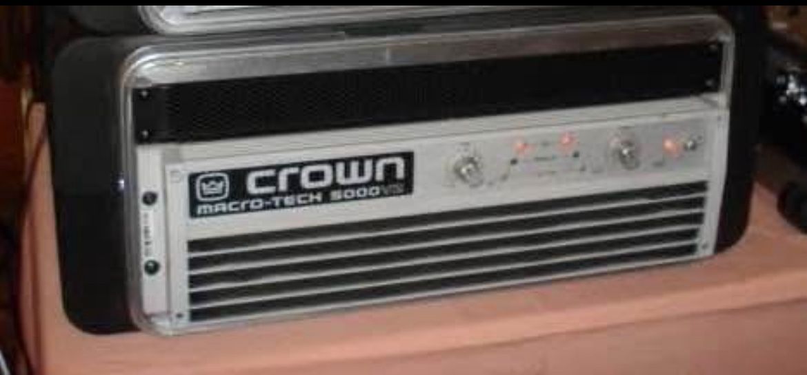 Crown MA-5000vz Amplifier