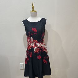 Women dress size 6