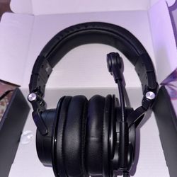 Audio Technica Headphones With Mic For Music/gaming 