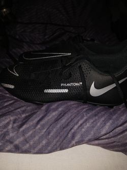 Nike Phantom GT Soccer Cleats size6