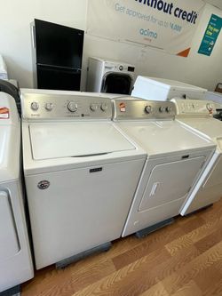 Maytag washer and dryer set