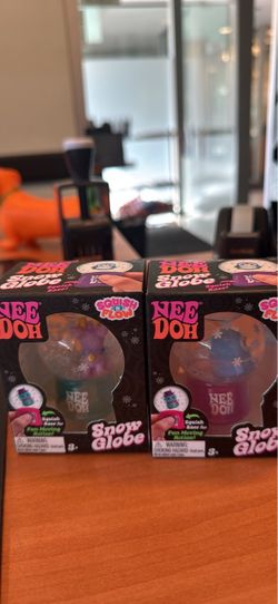Nee Doh Snow Globe Squish Toys – Set of 2