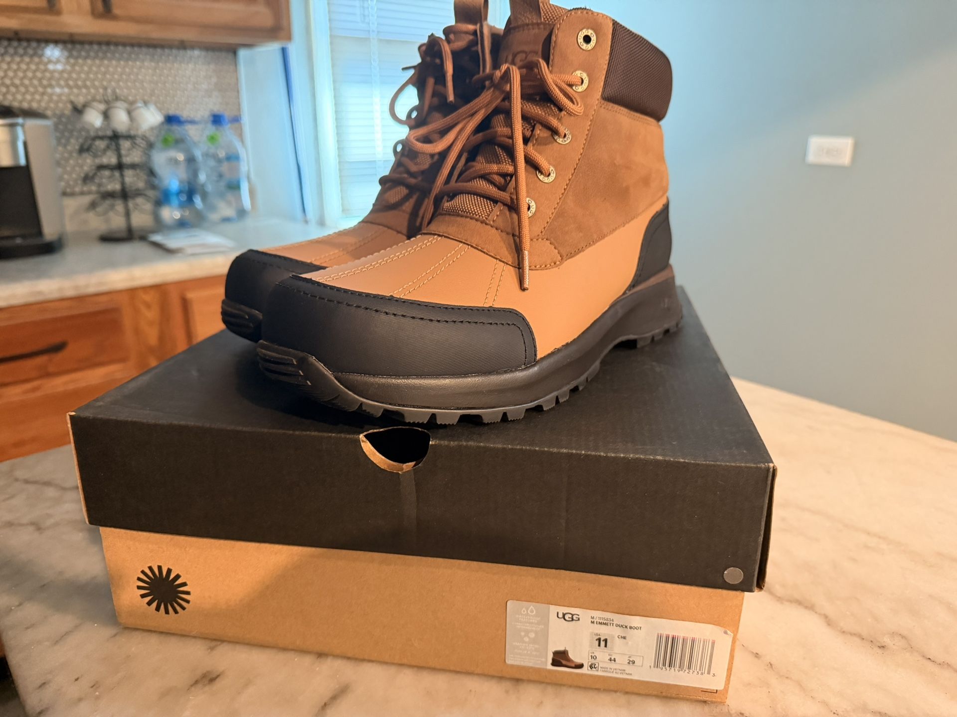 Ugg Men Emmett Duck Boots 