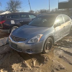 2011 Nissan Altima - Parts Only #LD1