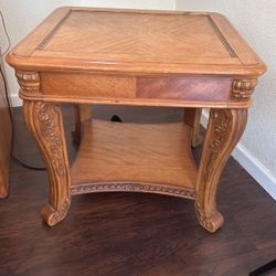 Bed Side Coffee Tables NEED GONE ASAP