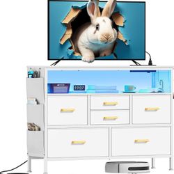 Brand New Factory Sealed!! Dresser With LED TV Stand for 45'' - 60" TV White
6-Drawer 