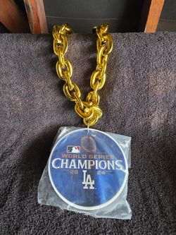 DODGERS OVER SIZED FAN CHAIN