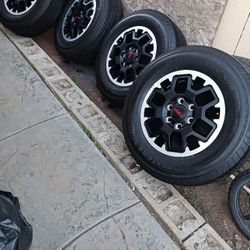 TRD 2024 Toyota 6 Lugs