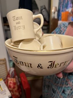 Vintage Homer Laughlin Tom & Jerry Cream & Gold Punch Bowl Set