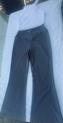 Grey yoga/flare leg leggings