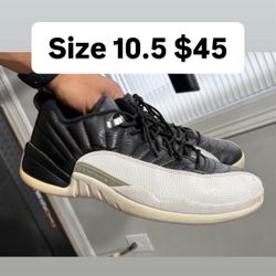 Jordan retro 12s playoff low size 10.5
