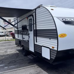 Rv Gulf Stream 18 Pies Año 2025 Nuevo De Paquete 