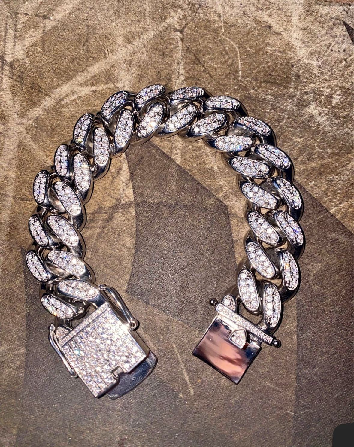 High Quality Vvs Moissanite Cuban Link Bracelet