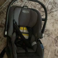 Graco SnugRide SnugFit 35 Infant Car Seat