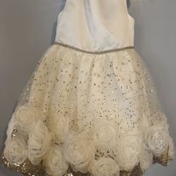 Brand New! Girls Dress 