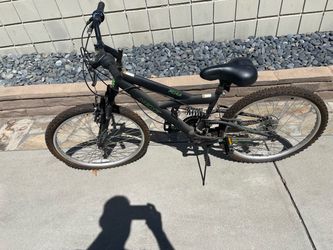 Used mountain bike with various speeds