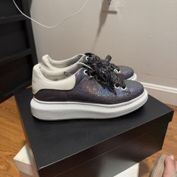 Women’s Alexander Mcqueens 