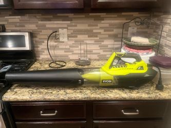 Ryobi Blower