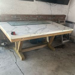 Free Dining Table 