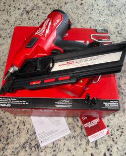 Milwaukee M18 FUEL 30° Framing Nailer 2745-20 BRAND NEW NEVER USED