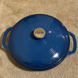 Lodge 3.6 Quart Enamel Cast Iron  Casserole Dish With Lid