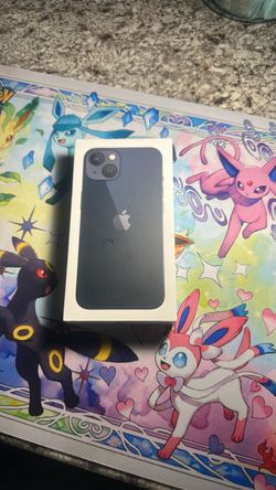 SELLING AS IS IPHONE 13