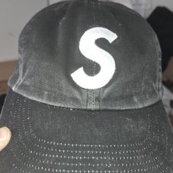 Supreme Hat