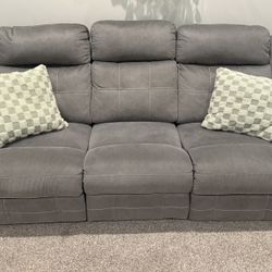 3 Seater reclining Couch 