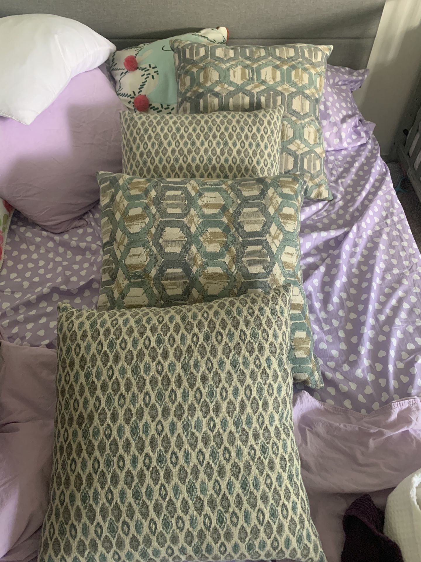 Set Of 4 Accent Pillows 