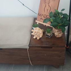 Wooden Rustic Storage Bench