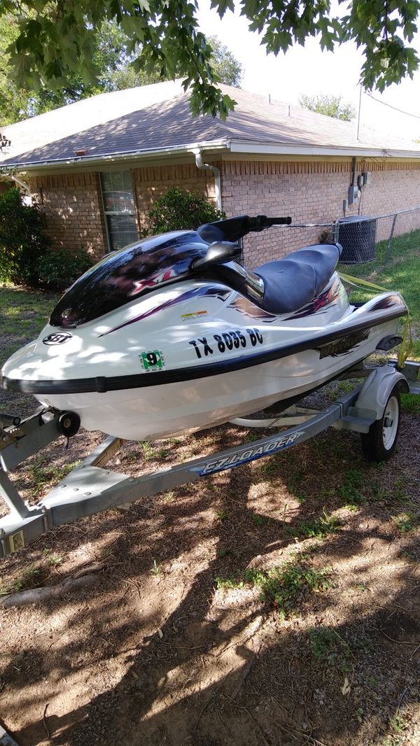 1999 Yamaha Wave Runner 1200 XL 3 seater jet ski for Sale in Waco, TX