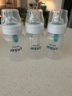 3 Brand new Avent baby bottles