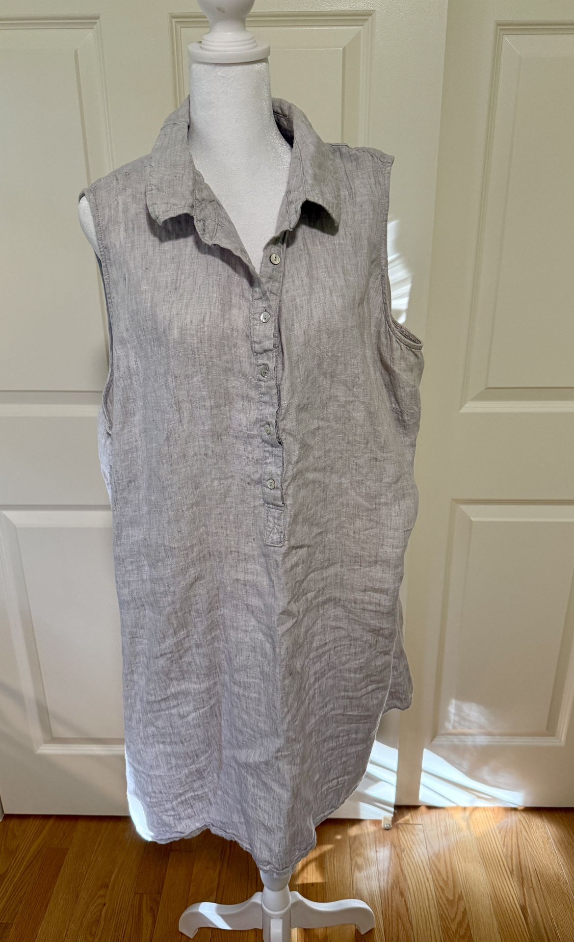 Tahari Women 100% Linen Gray Button Front Collar Sleeveless Dress Tunic Shirt 3X