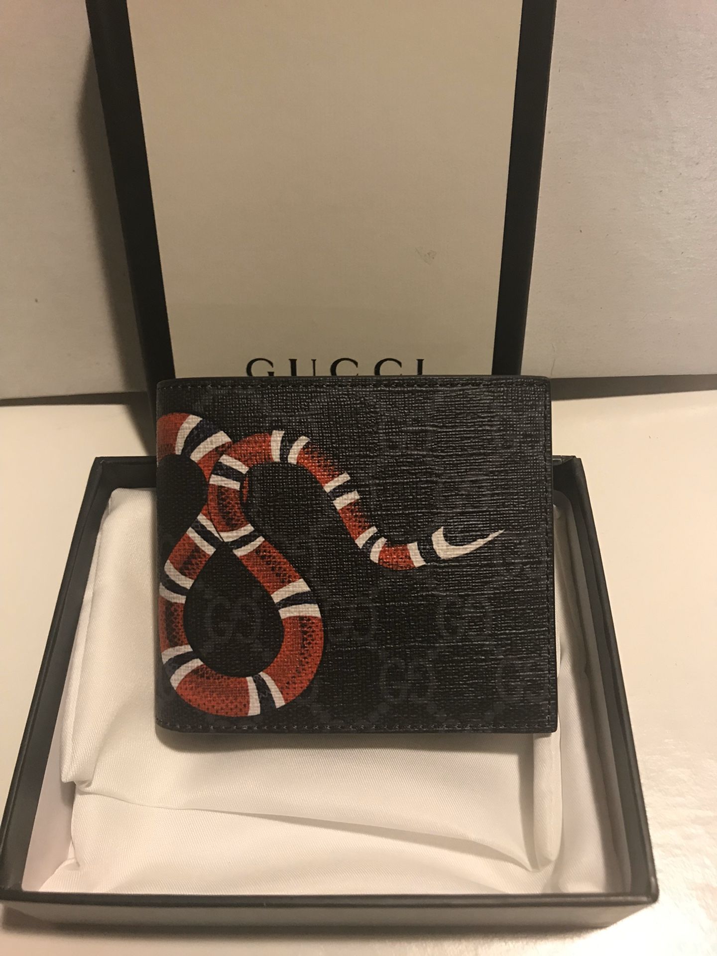 gucci black monogram snake men’s wallet