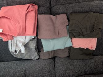 Tank tops and sport bras size large