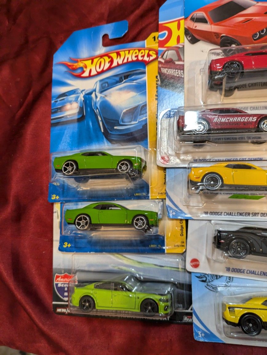 Hot Wheel Dodge Challenger And Chargers