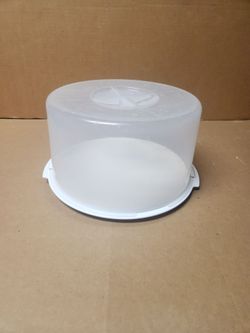 Round Plastic Cake Carrier with Dome Lid