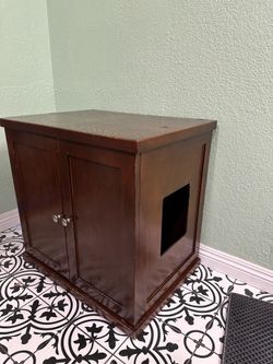 Cat litter box