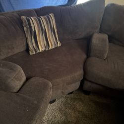 Huge !! 3 Piece Sectional!!  