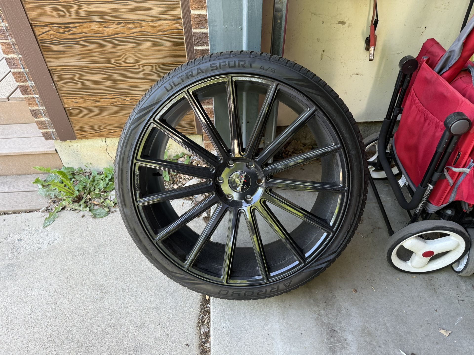 A Set Of 26  6x5.5 Wheels With All Season Tires  Chevy Cadillac GMC